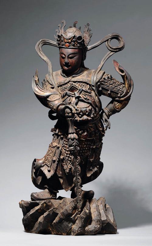 拍卖会上的百件真品古玩欣赏
